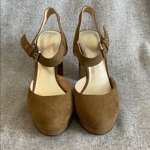 Nine West heels, lightly used.